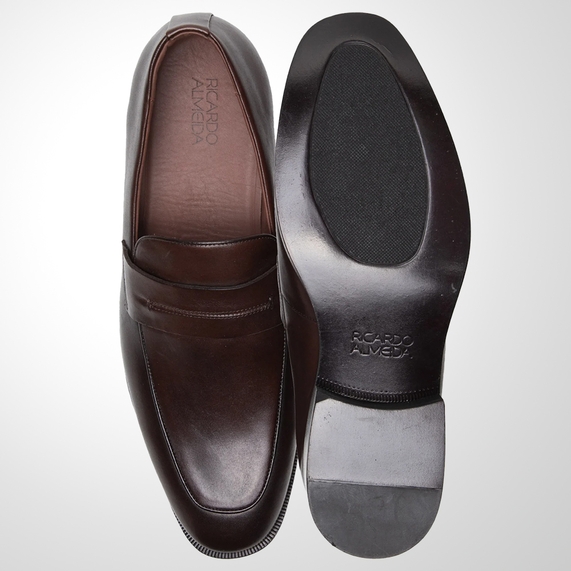 MOCASSIM RICARDO ALMEIDA SOCIAL GRAVATA SOLA COURO MARROM