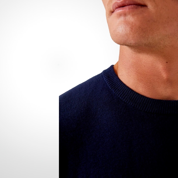 SUÉTER MASCULINO ALGODÃO CASHMERE GOLA C MARINHO OFICINA
